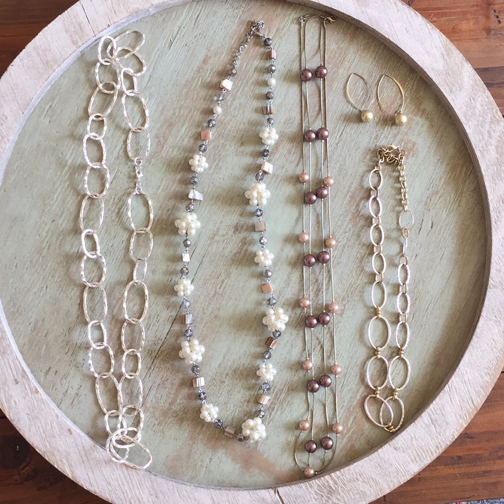 Lot of costume jewelry